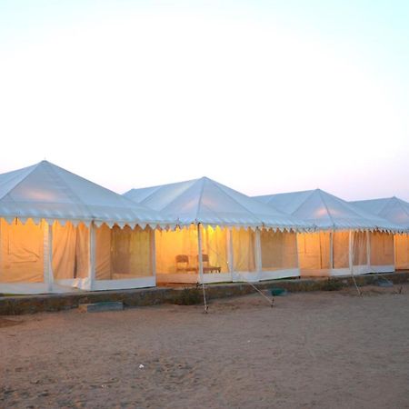 Kai Kabila Desert Camp Sām Kültér fotó